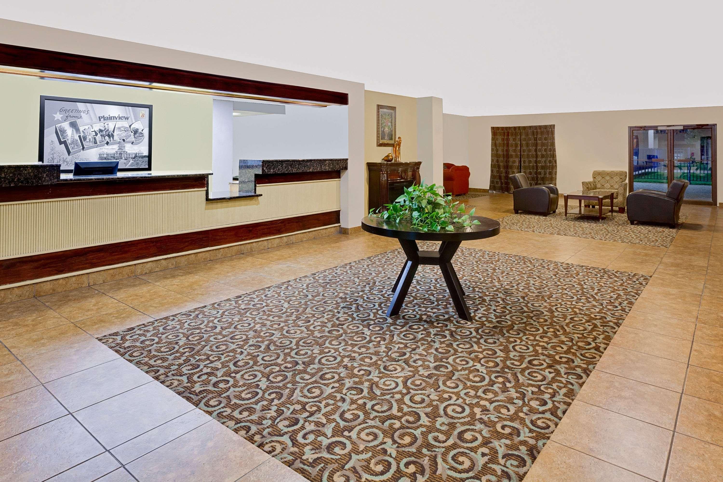 Super 8 By Wyndham Plainview Hotel Bagian luar foto